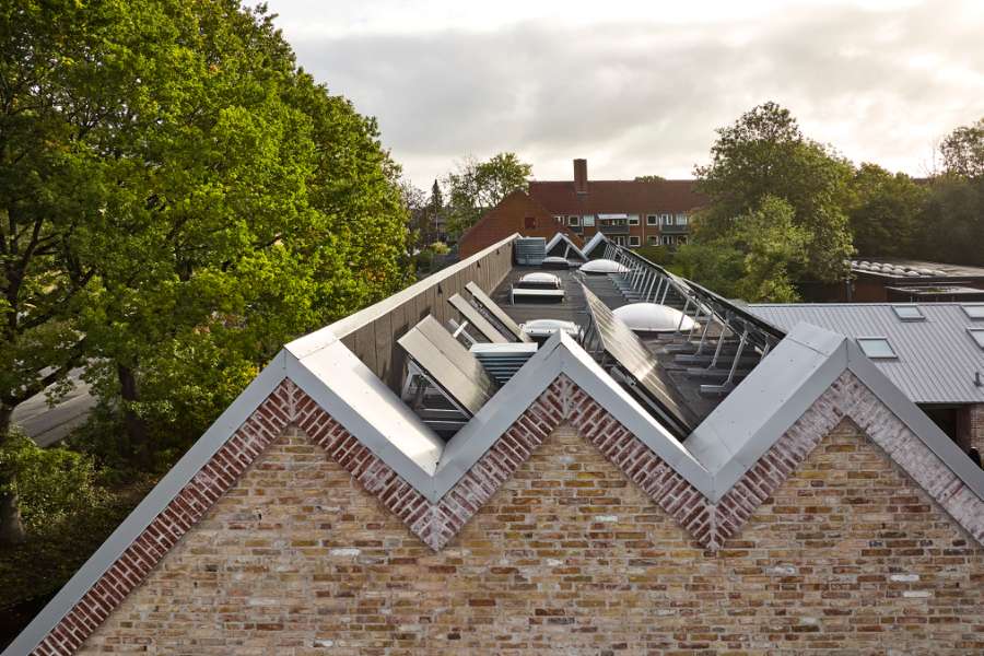 Med stål, træ og genbrugstegl ”CO2-neutraliseres” børnepasningen i Gladsaxe, Børnehuset Egedammen, Klausdalsbrovej 195, 2860 Søborg